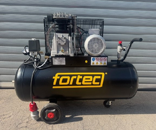 Druckluftkompressor Fortec FT-AIR 100/300